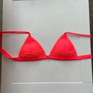 Triangl bikini top